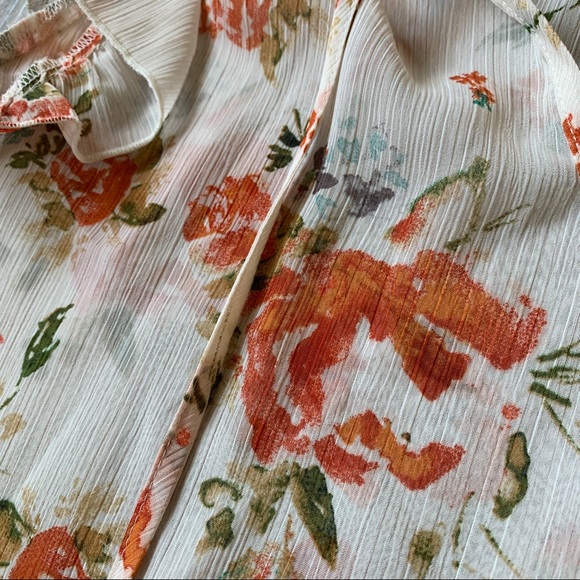 Mossimo | Target Floral Blouse - Picture 4 of 13